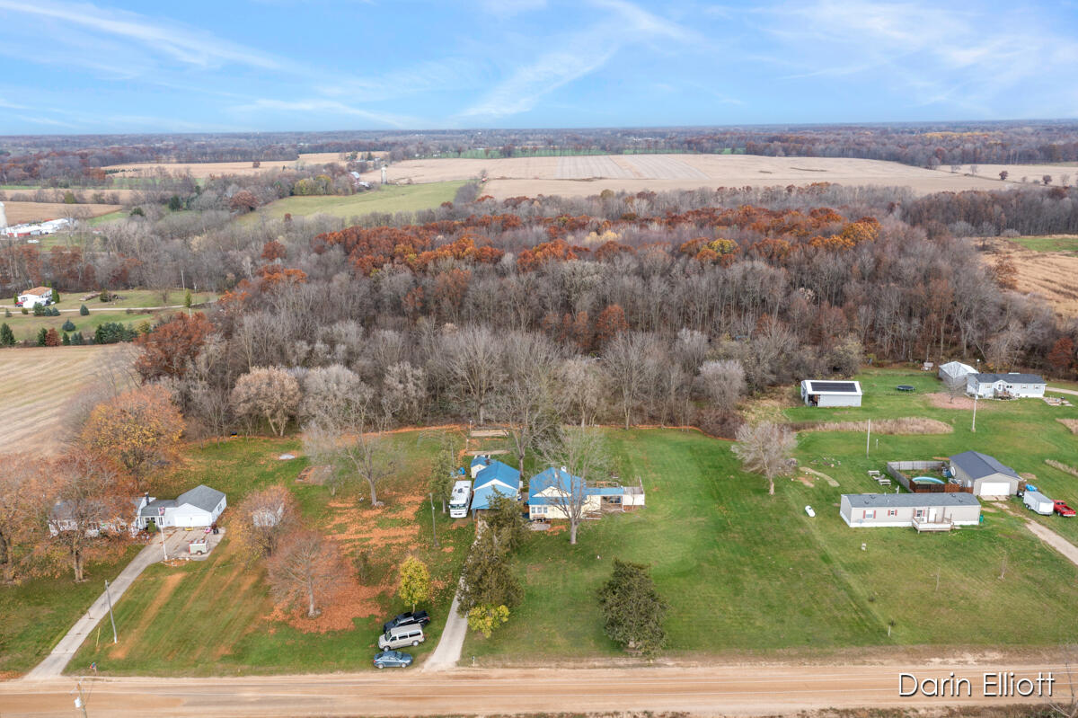 4161 Nickleplate Road Ionia, MI 48846 - Photo 31 of 32 IMG_1030
