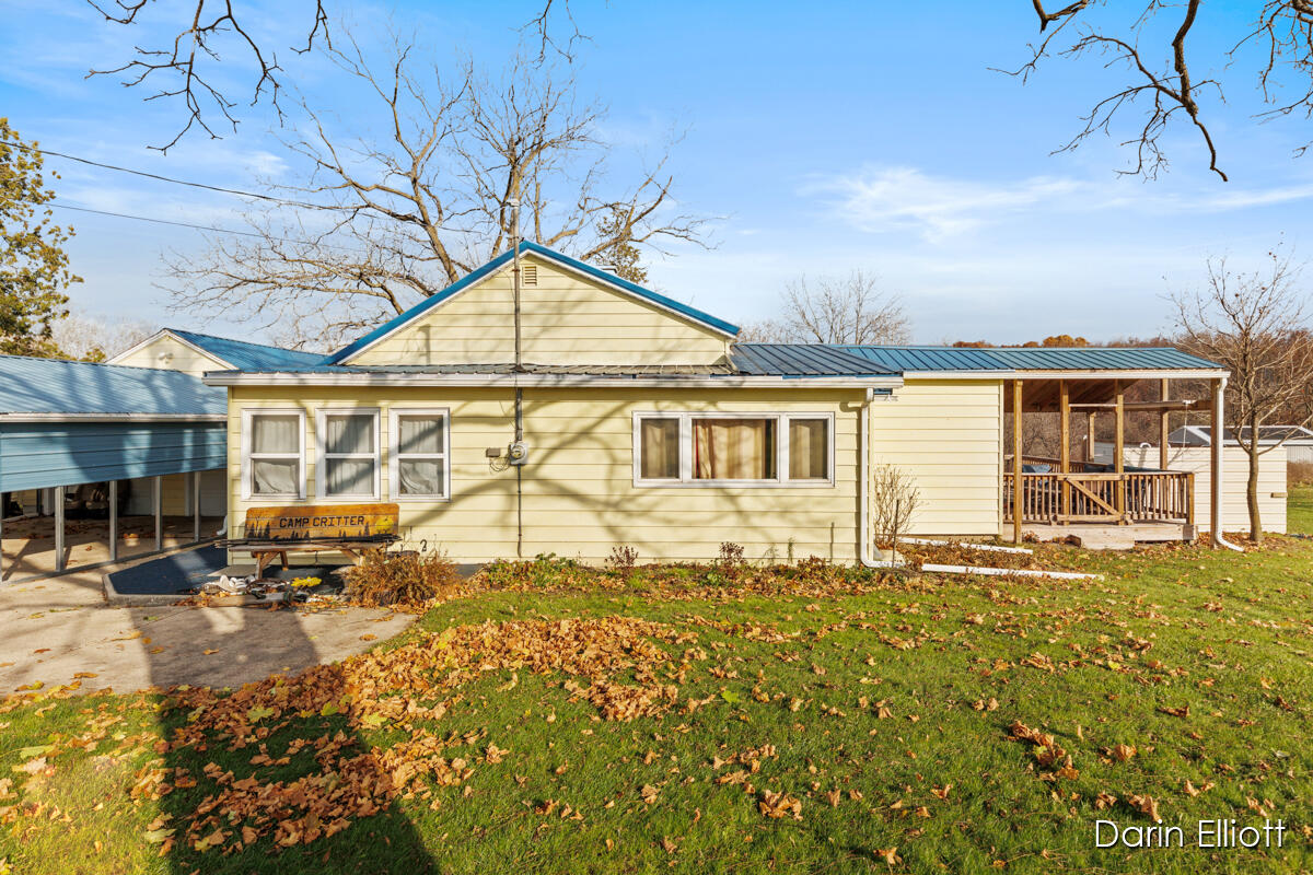 4161 Nickleplate Road Ionia, MI 48846 - Photo 9 of 32 IMG_1016