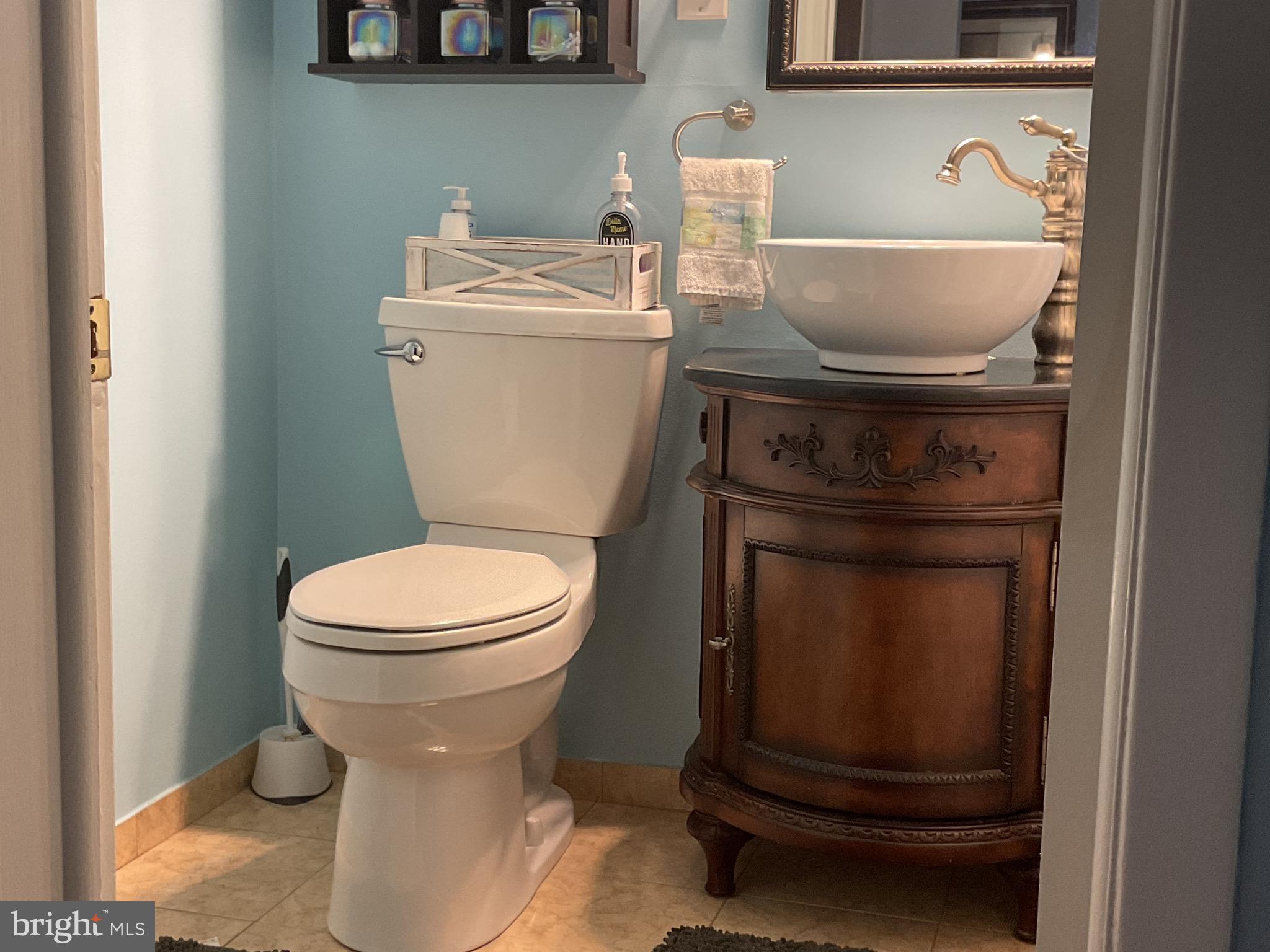 4813 Cooper Road Brookhaven, PA 19015 - Photo 21 of 33 Hall Bathroom