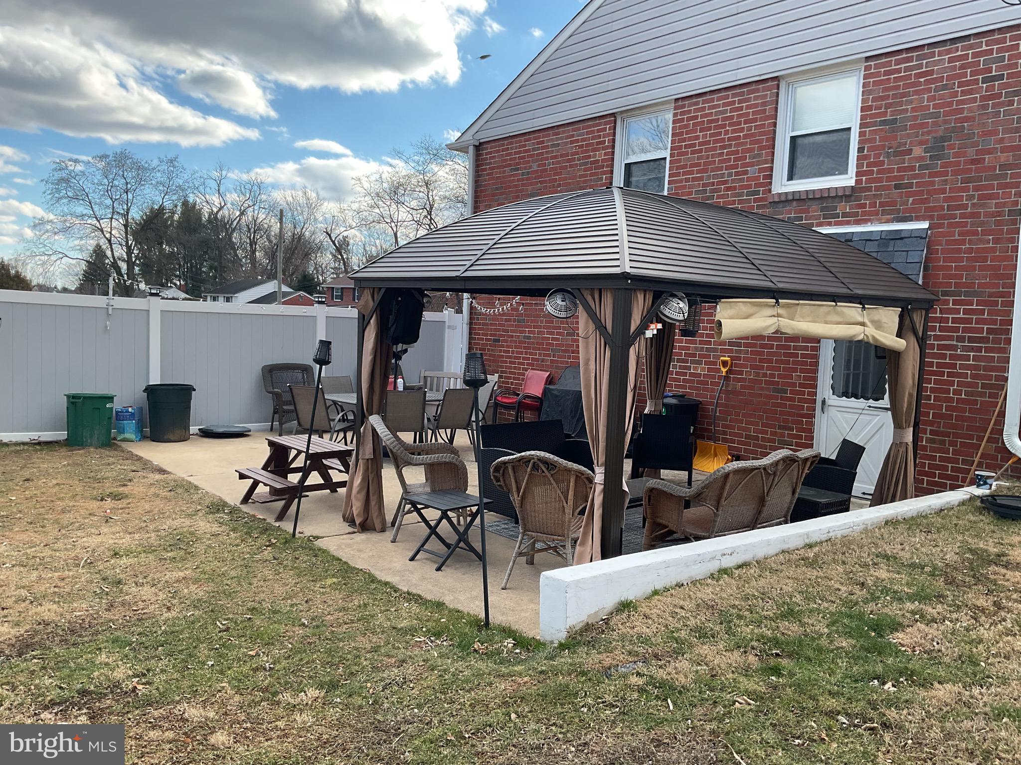 4813 Cooper Road Brookhaven, PA 19015 - Photo 25 of 33 Covered patio