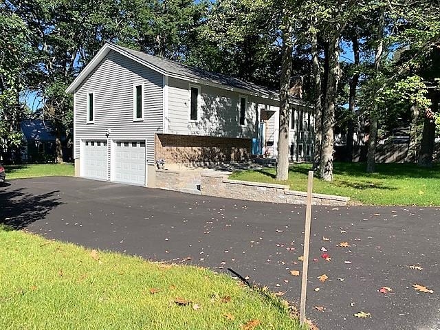 41 Dodge Street Rochester, NH 03867 - Photo 2 of 20