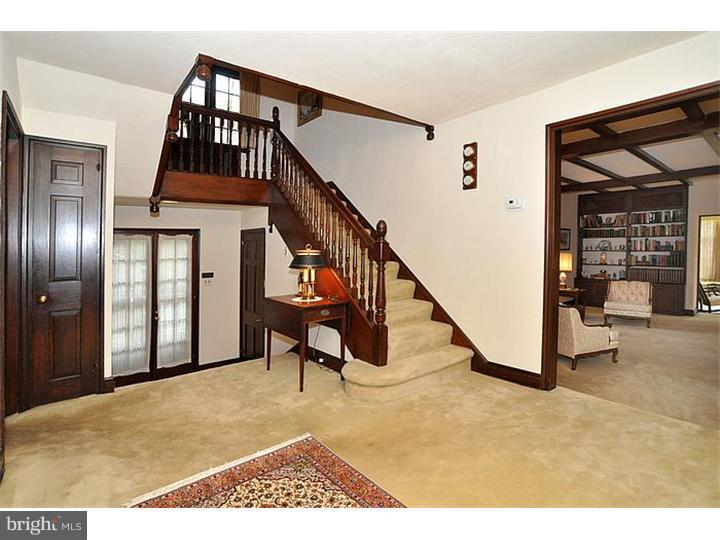 1205 Barrowdale Road Rydal, PA 19046 - Photo 2 of 24 Foyer