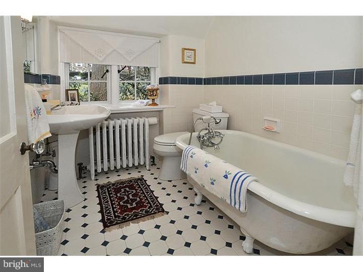 1205 Barrowdale Road Rydal, PA 19046 - Photo 15 of 24 Bathroom