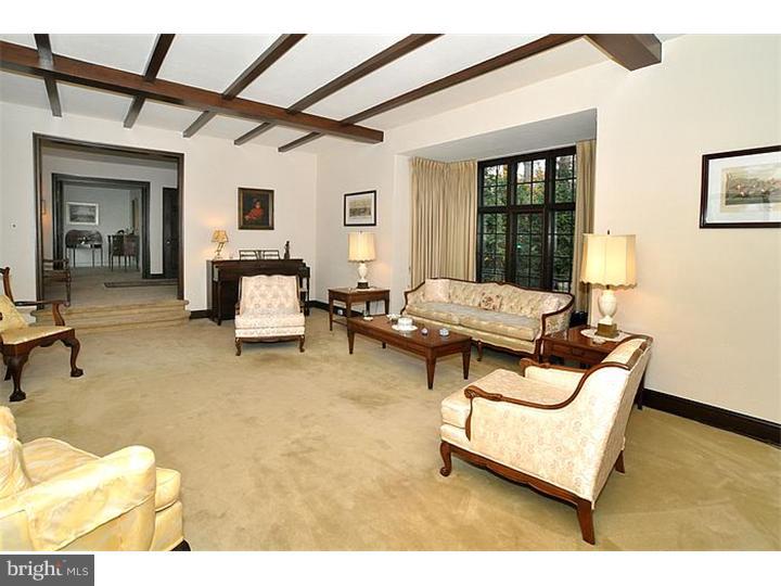 1205 Barrowdale Road Rydal, PA 19046 - Photo 5 of 24 Living Room