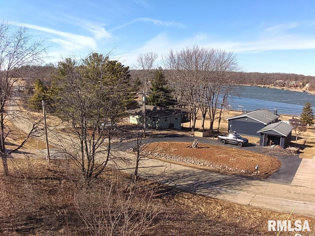 1055 Lakeview Road North, Unit NORTH Dahinda, IL 61428 - Photo 2 of 10 Gallery Image 2