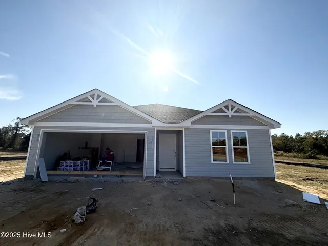 $279,950 | 265 Buggy Top Lane, Roseboro, NC 28382