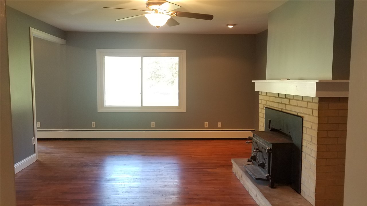 6176 Fort Road Birch Run, MI 48415 - Photo 4 of 28