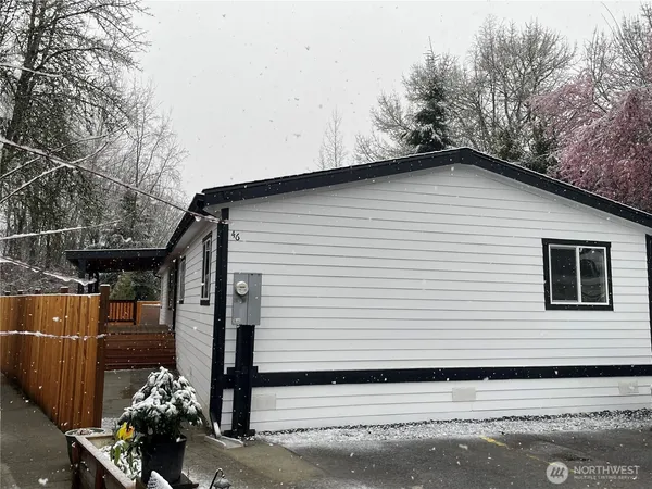 $233,995 | 827 West Valley Highway, Unit 46, Kent, WA 98032