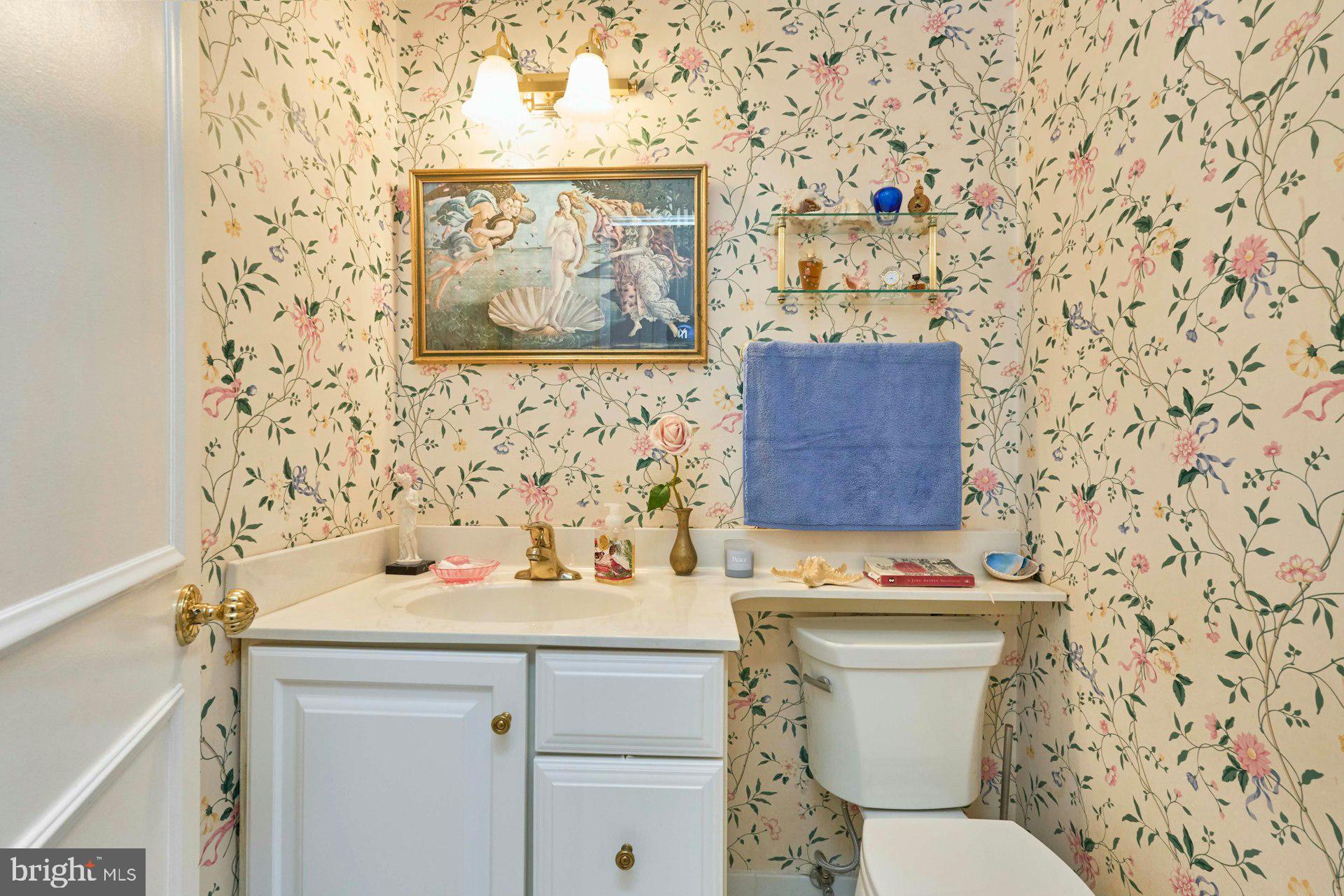 3528 Hamlet Place, Unit 808 Chevy Chase, MD 20815 - Photo 21 of 57 Half bath in hallway on main floor.