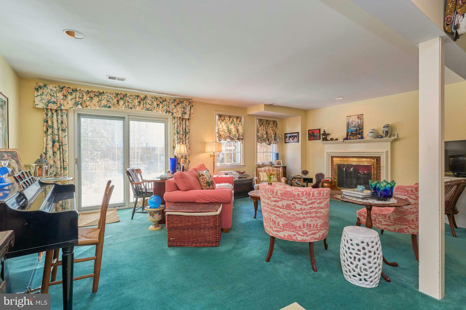 3528 Hamlet Place, Unit 808 Chevy Chase, MD 20815 - Photo 26 of 57 Pella sliding room door to lovely garden.