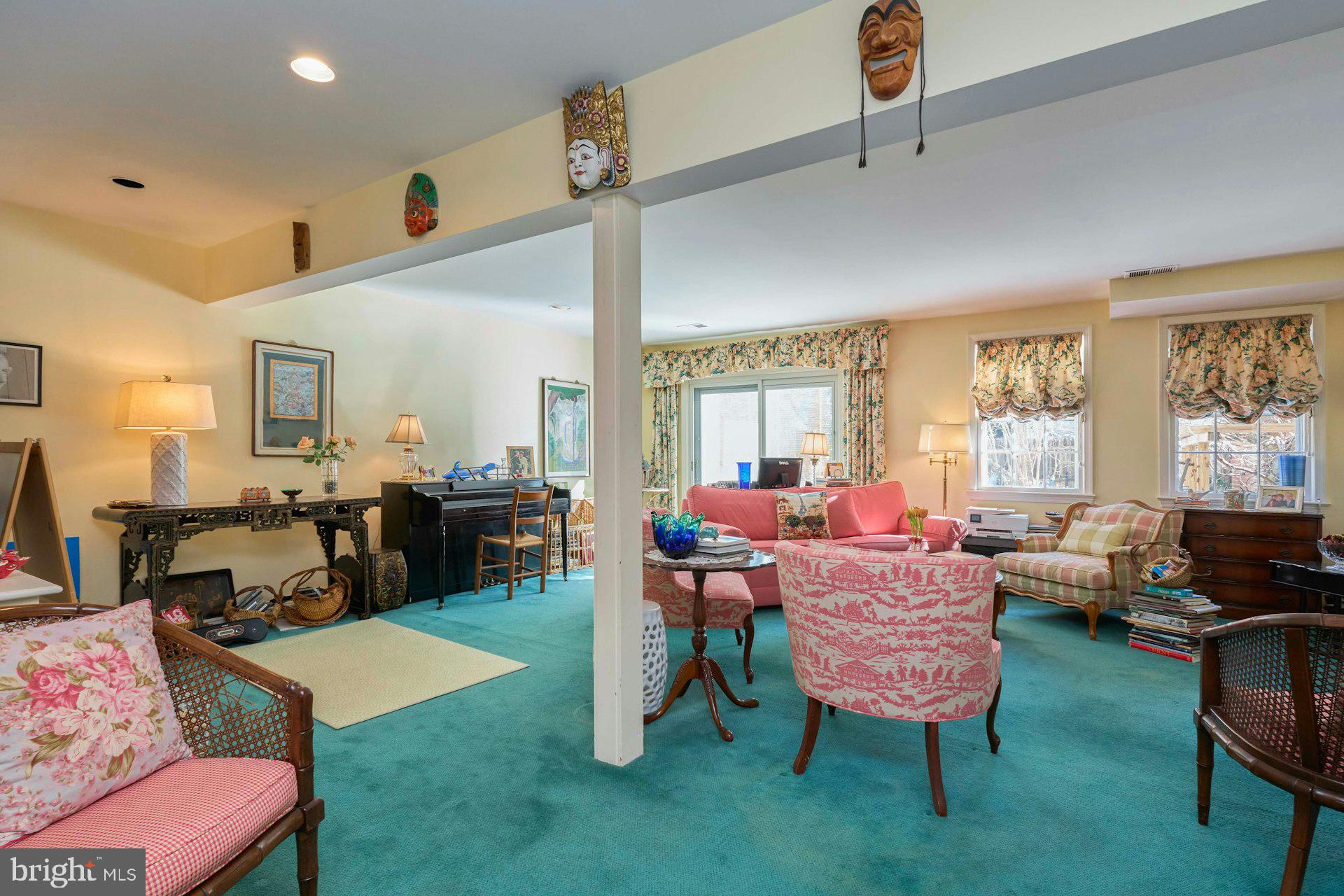 3528 Hamlet Place, Unit 808 Chevy Chase, MD 20815 - Photo 27 of 57 Plenty of space to live and play.