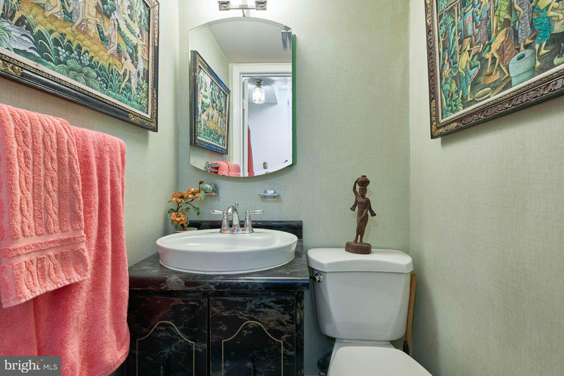 3528 Hamlet Place, Unit 808 Chevy Chase, MD 20815 - Photo 29 of 57 Half bath downstairs.