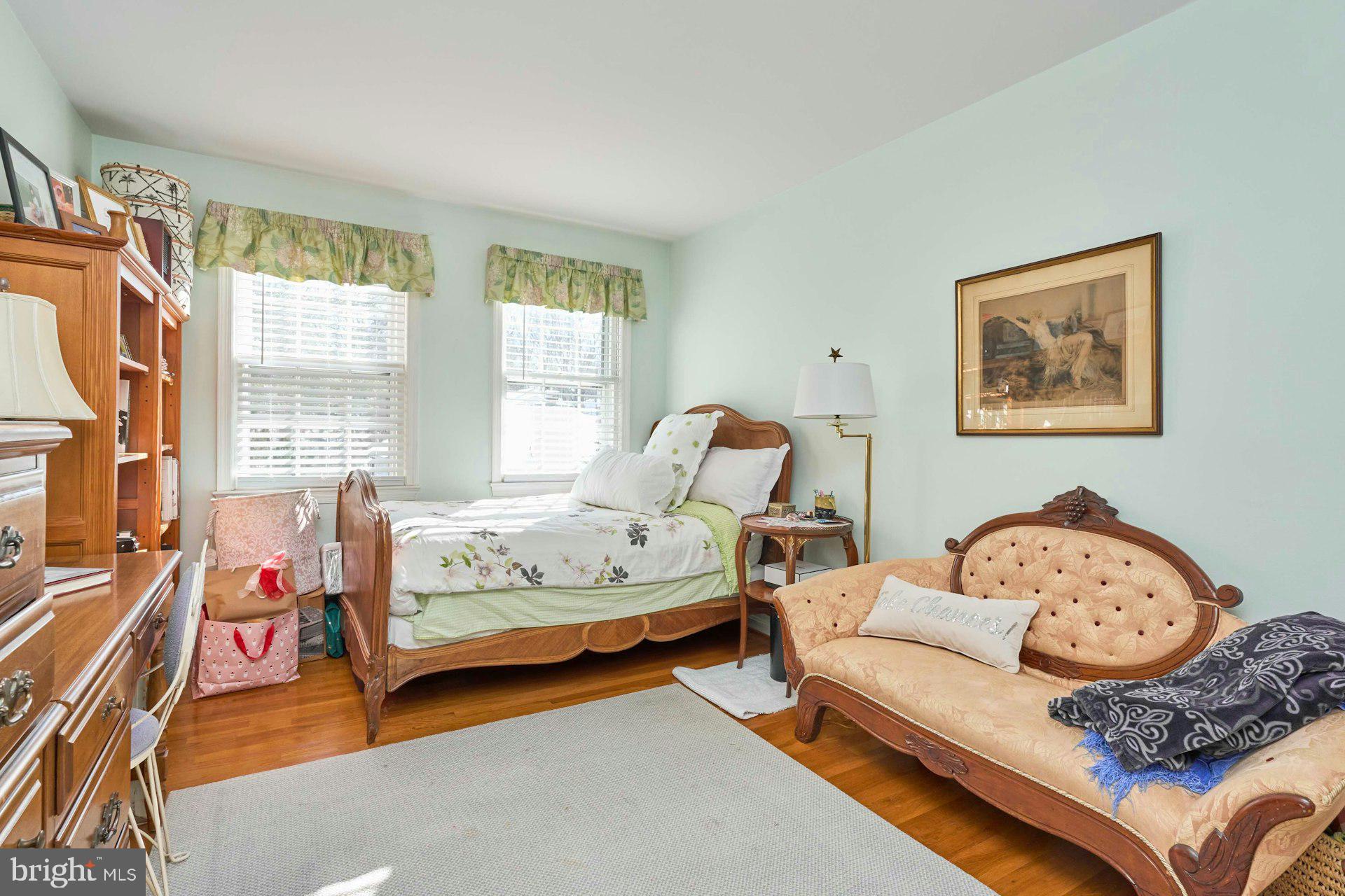 3528 Hamlet Place, Unit 808 Chevy Chase, MD 20815 - Photo 42 of 57 Very spacious 3rd bdrm w/common area garden view