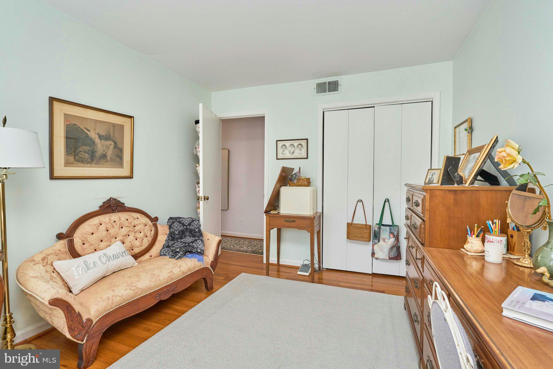 3528 Hamlet Place, Unit 808 Chevy Chase, MD 20815 - Photo 44 of 57 Flexible office and sewing room space.