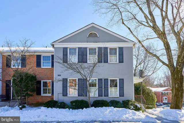 $1,085,000 | 3528 Hamlet Place, Unit 808, Chevy Chase, MD 20815