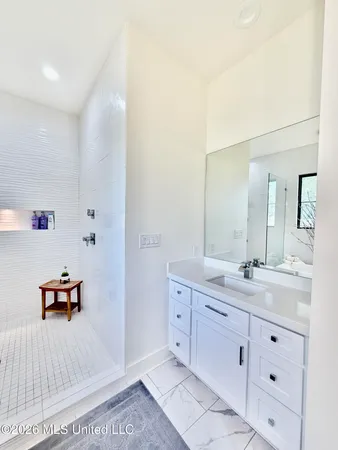 $709,000 | 5455 Gavin Hamilton Road, Moss Point, MS 39562