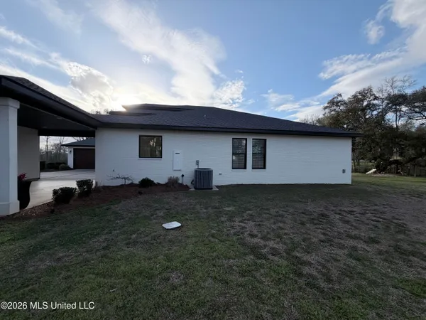 $709,000 | 5455 Gavin Hamilton Road, Moss Point, MS 39562