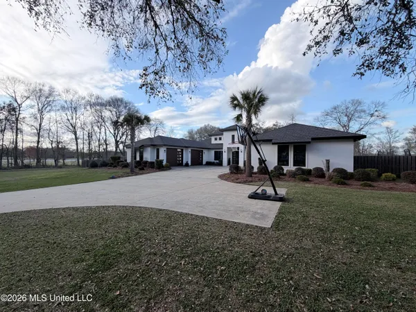 $709,000 | 5455 Gavin Hamilton Road, Moss Point, MS 39562