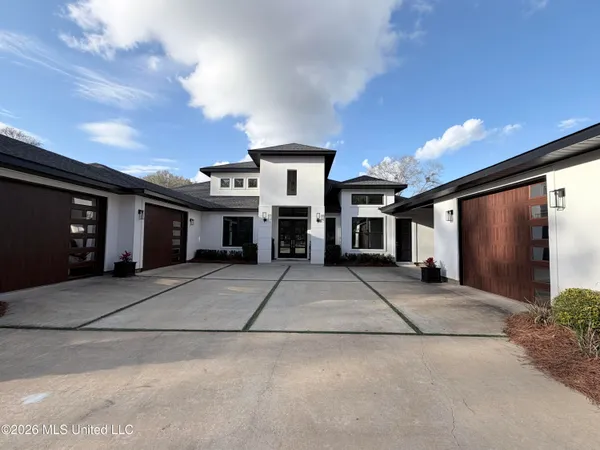 $709,000 | 5455 Gavin Hamilton Road, Moss Point, MS 39562