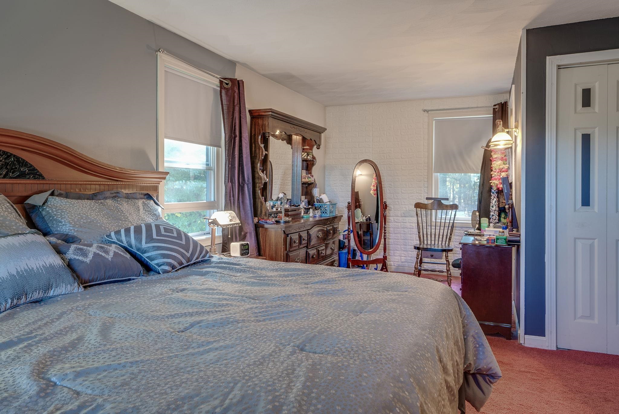 58 Wire Road Merrimack, NH 03054 - Photo 19 of 39