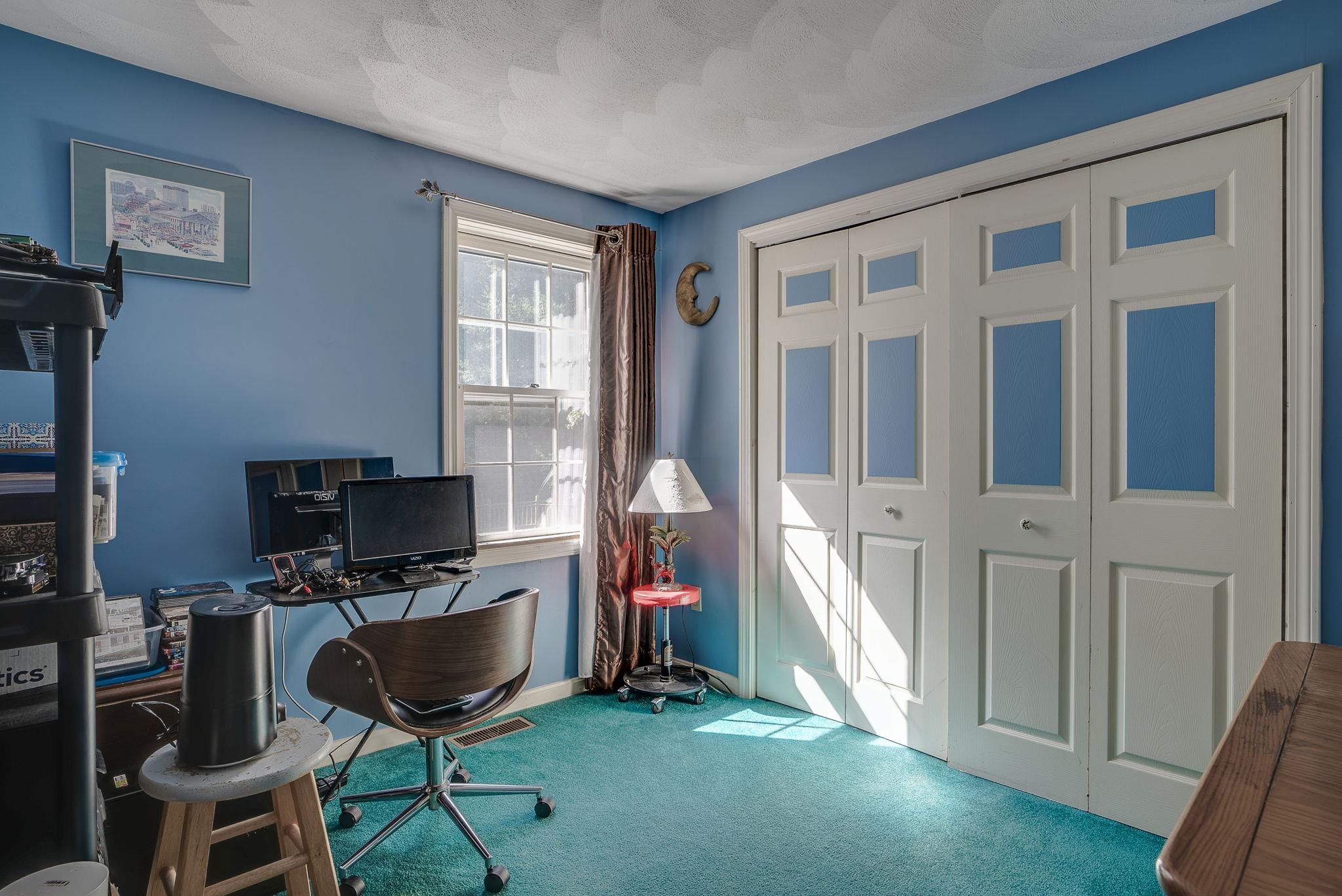 58 Wire Road Merrimack, NH 03054 - Photo 25 of 39