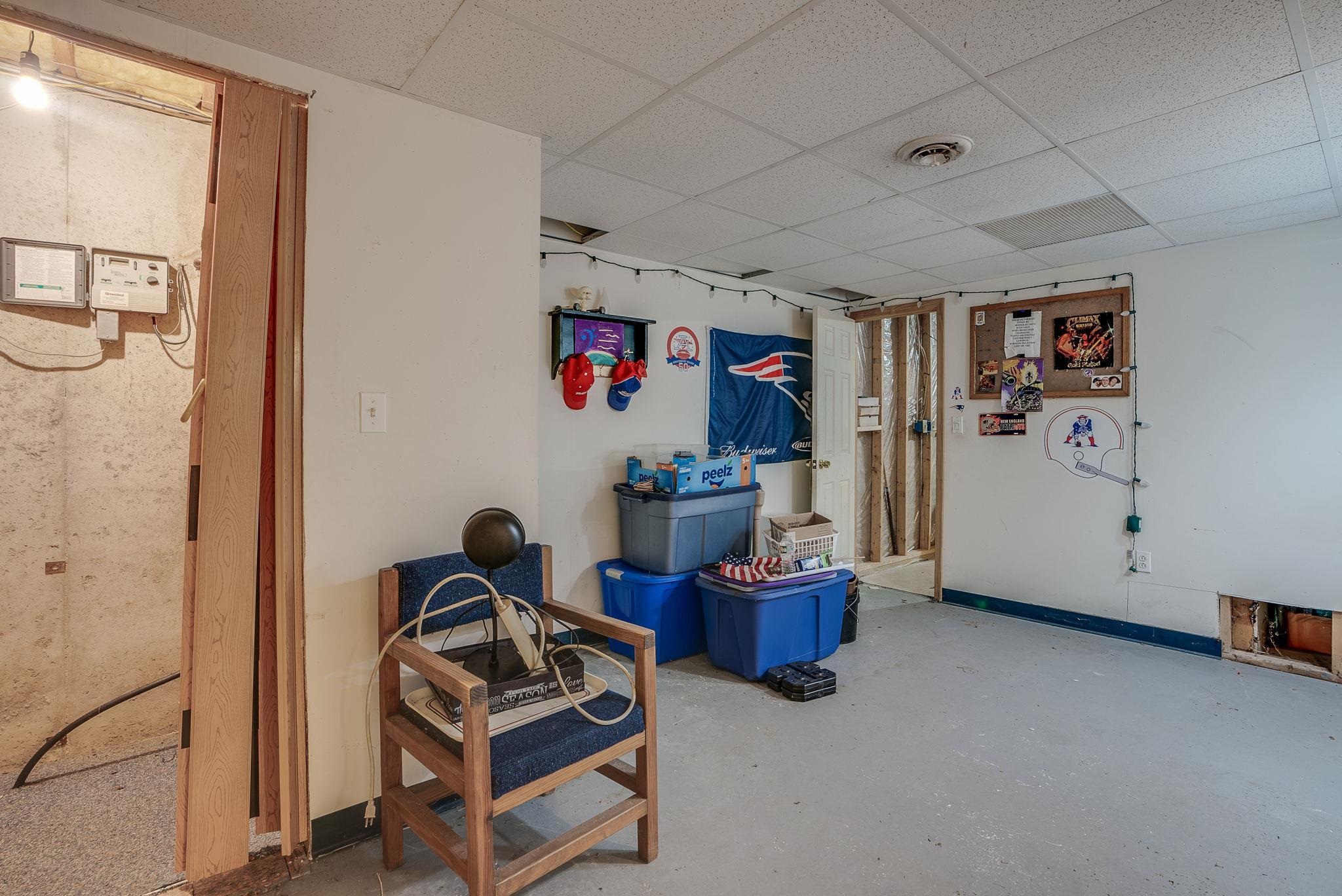 58 Wire Road Merrimack, NH 03054 - Photo 29 of 39