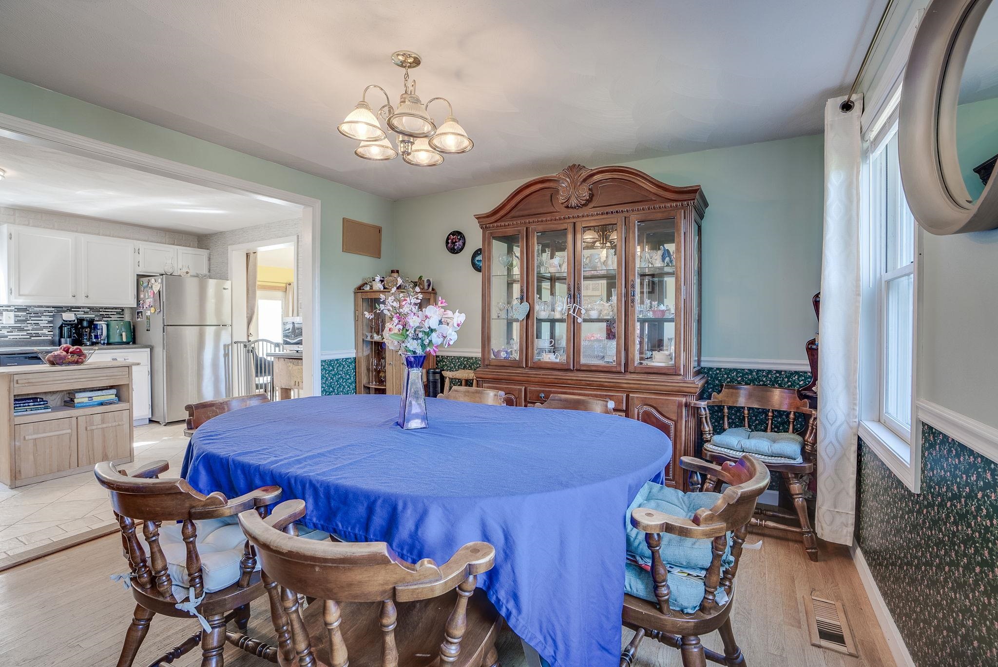 58 Wire Road Merrimack, NH 03054 - Photo 7 of 39