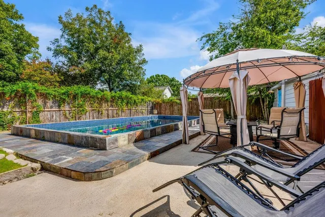 $5,500 | 2240 Lawndale Drive, Dallas, TX 75211