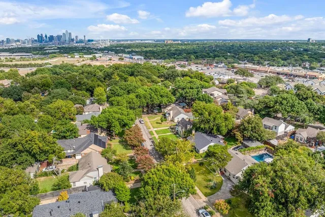 $5,500 | 2240 Lawndale Drive, Dallas, TX 75211