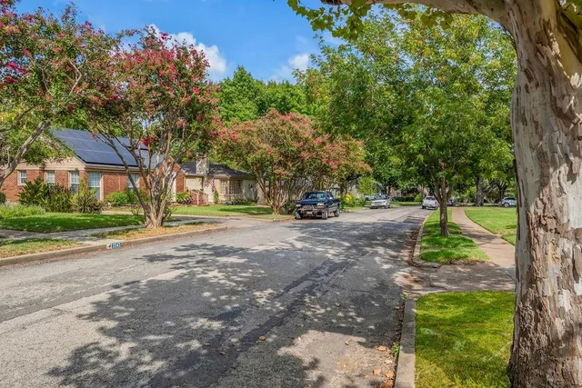 $5,500 | 2240 Lawndale Drive, Dallas, TX 75211