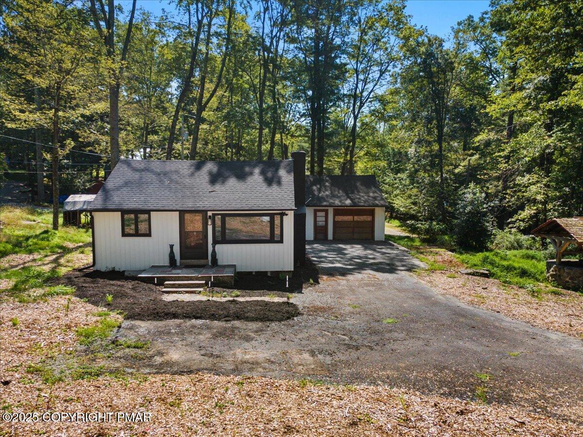 31 Maple Street Hawley, PA 18428 - Photo 23 of 30 Front View