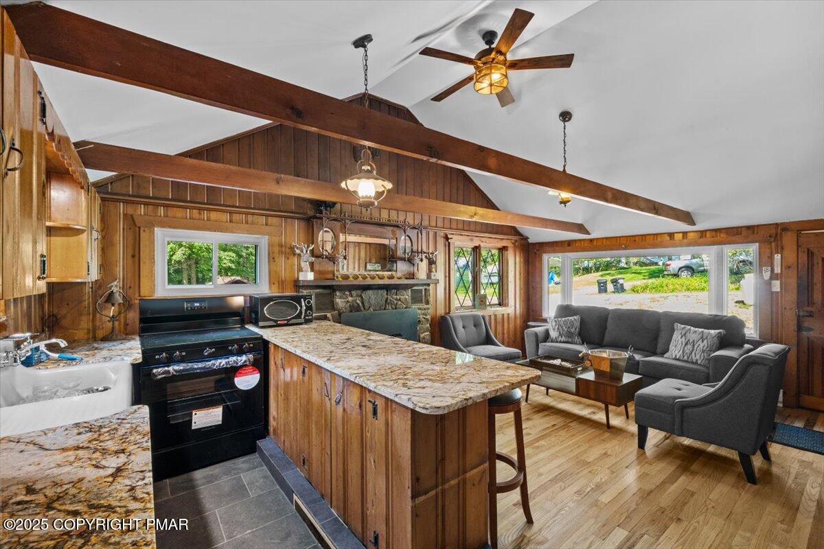 31 Maple Street Hawley, PA 18428 - Photo 8 of 30 Kitchen
