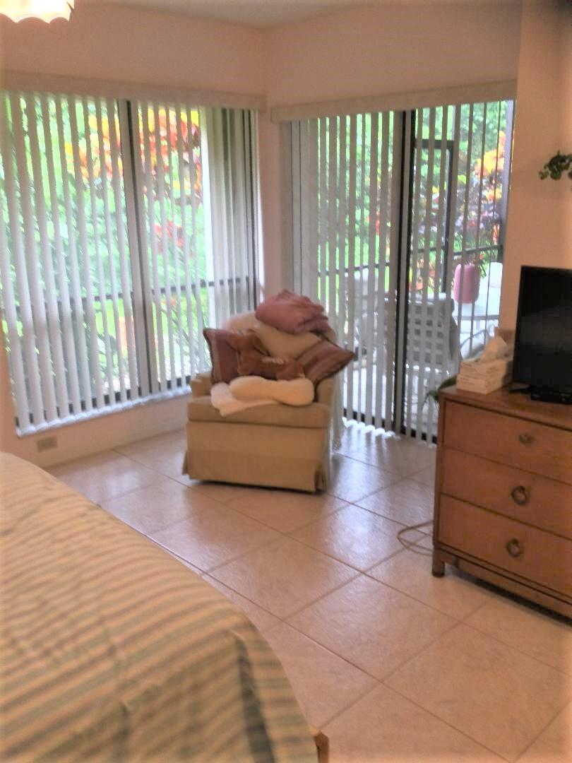 5640 Coach House Circle, Unit C Boca Raton, FL 33486 - Photo 17 of 30 Coach House Seang Area (2)