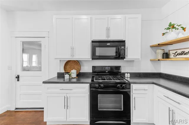 $325,000 | 4501 Wanda Road, Edwardsville, IL 62025