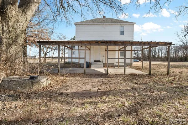 $325,000 | 4501 Wanda Road, Edwardsville, IL 62025