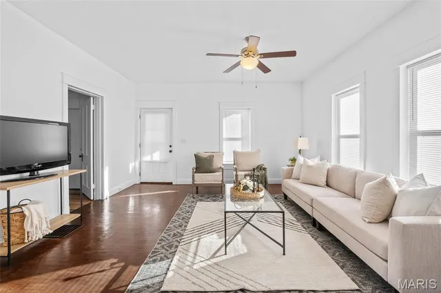 $325,000 | 4501 Wanda Road, Edwardsville, IL 62025