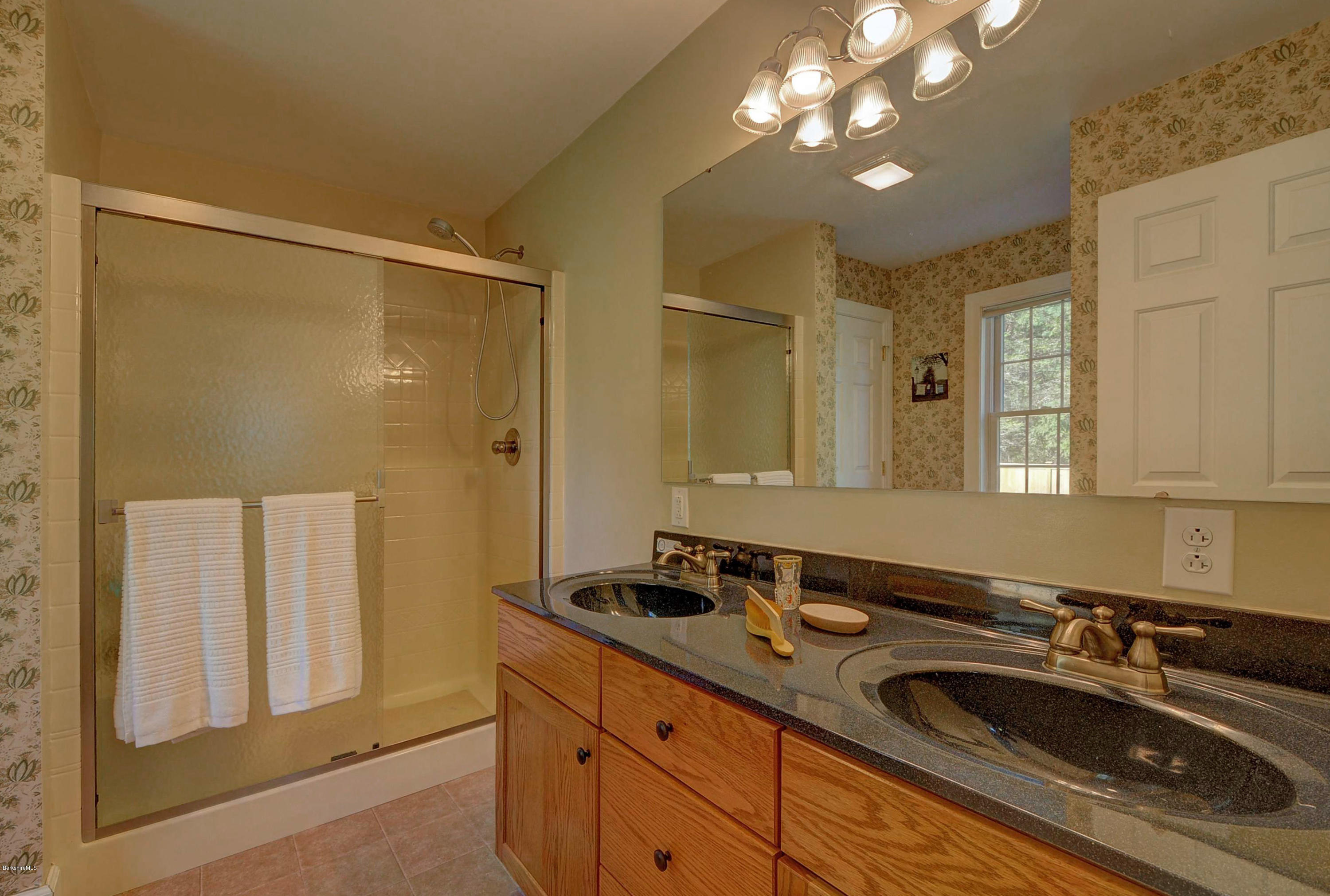15 Rowe Road Alford, MA 01230 - Photo 17 of 38 2154 Master Bathroom