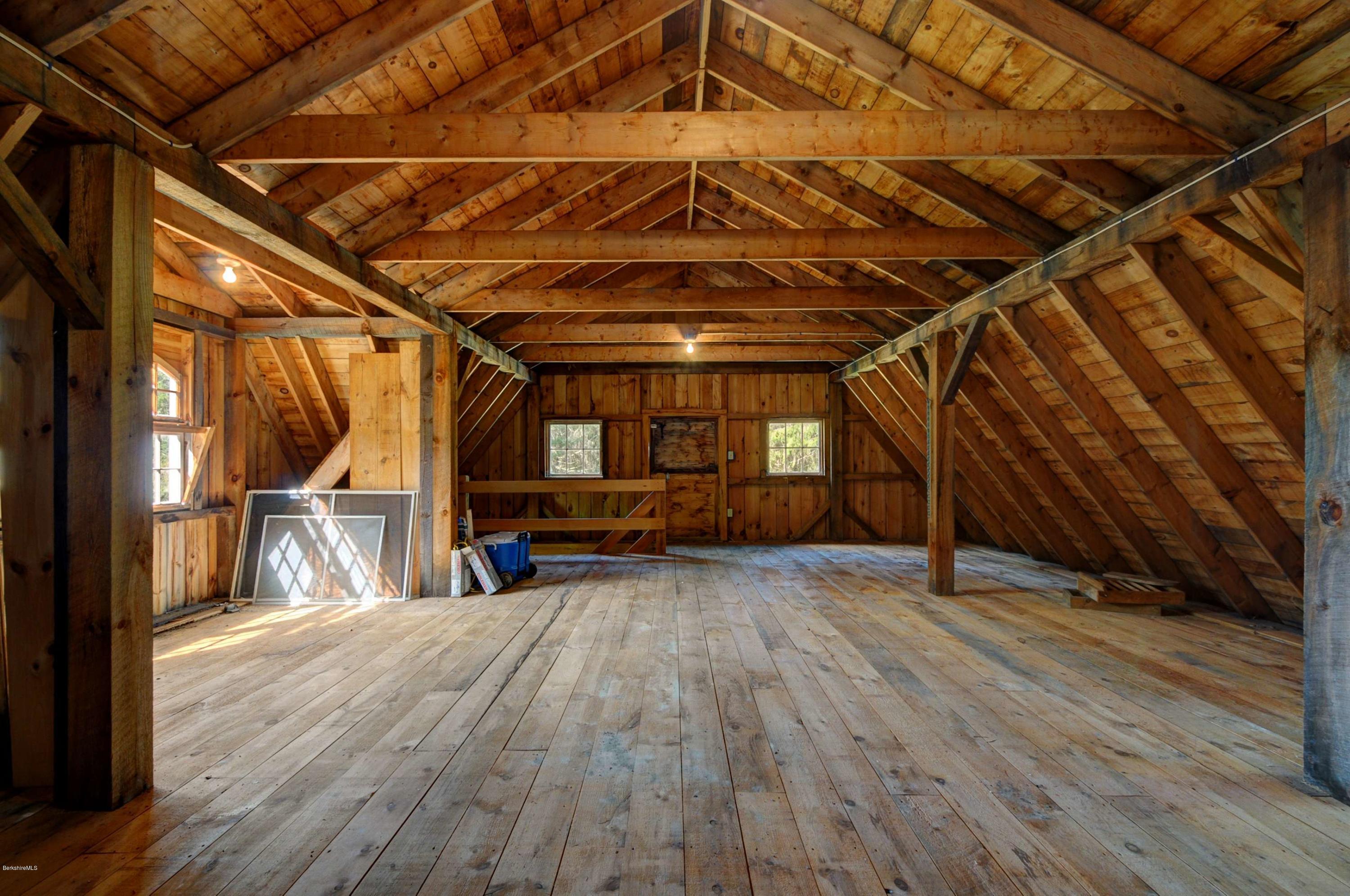 15 Rowe Road Alford, MA 01230 - Photo 37 of 38 8330 Barn Loft