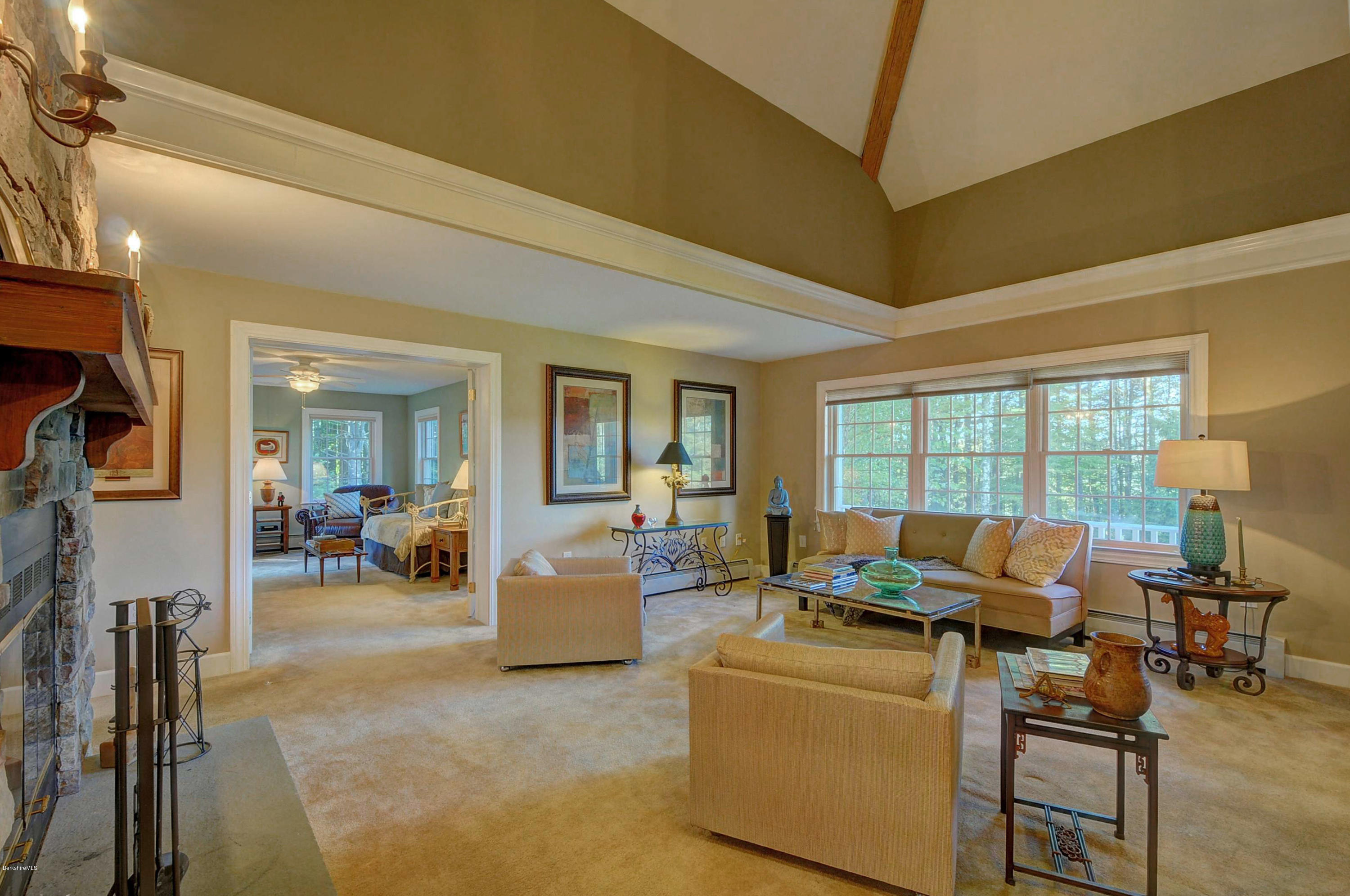15 Rowe Road Alford, MA 01230 - Photo 8 of 38 2104 Living Room