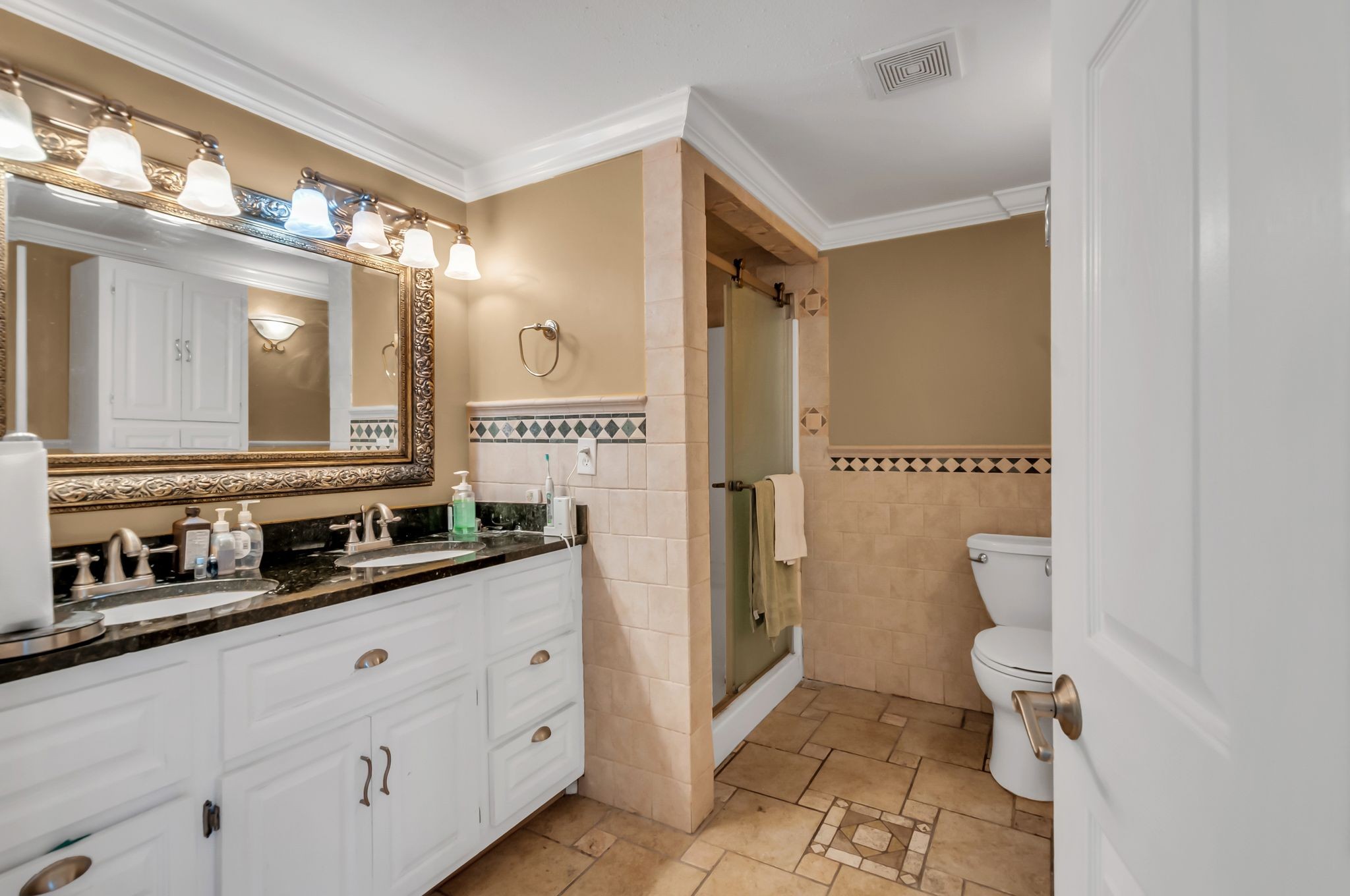 1108 Temple Ridge Court Nashville, TN 37221 - Photo 21 of 38