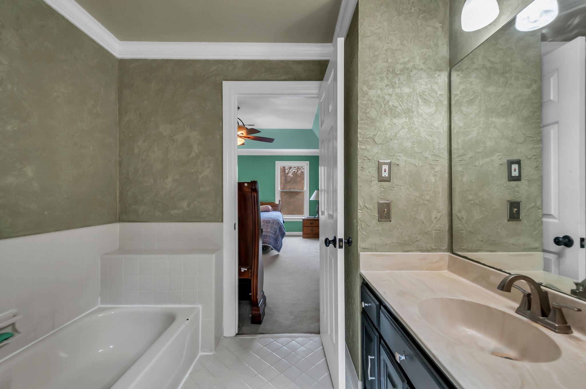 1108 Temple Ridge Court Nashville, TN 37221 - Photo 29 of 38