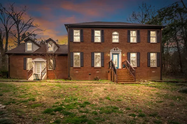 $824,900 | 1108 Temple Ridge Court, Nashville, TN 37221