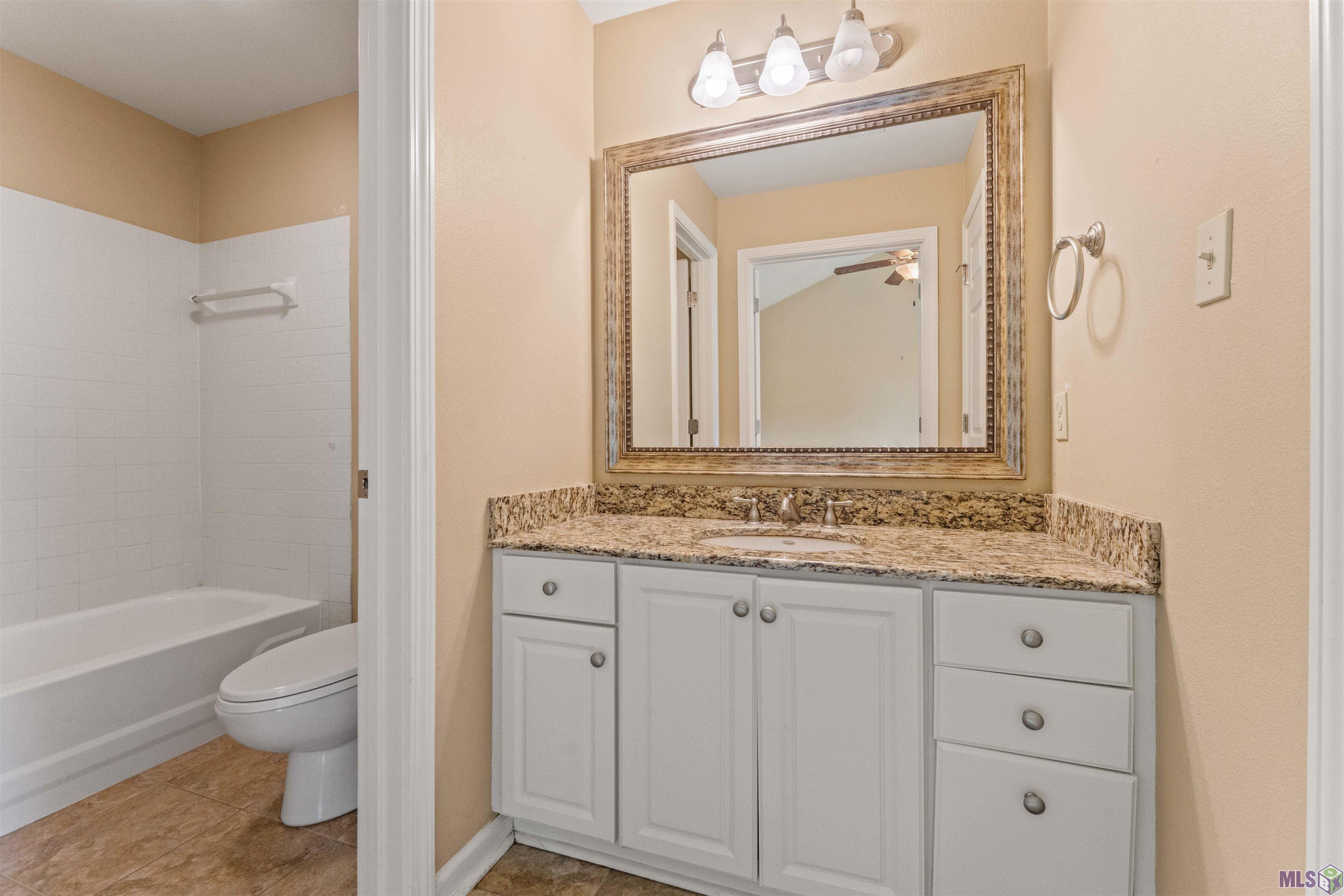 7945 Jefferson Pl Boulevard, Unit D Baton Rouge, LA 70809 - Photo 18 of 23 Gallery Image 18