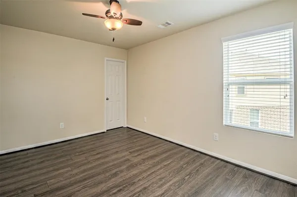 $2,300 | 17822 Aveleigh Lane, Humble, TX 77396