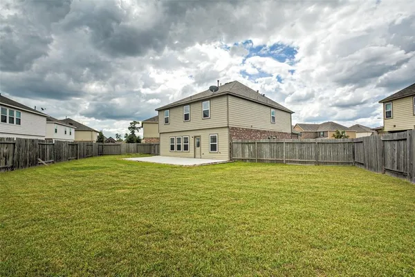 $2,300 | 17822 Aveleigh Lane, Humble, TX 77396