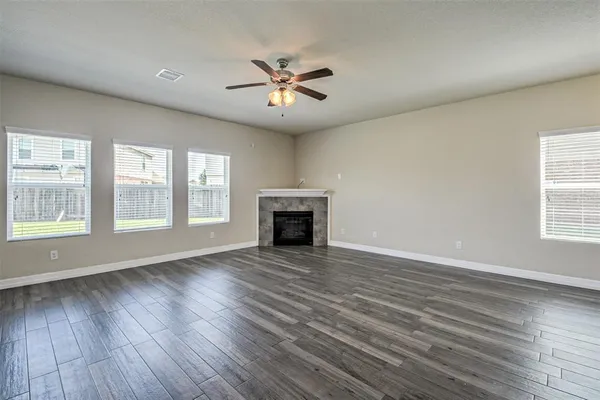 $2,300 | 17822 Aveleigh Lane, Humble, TX 77396