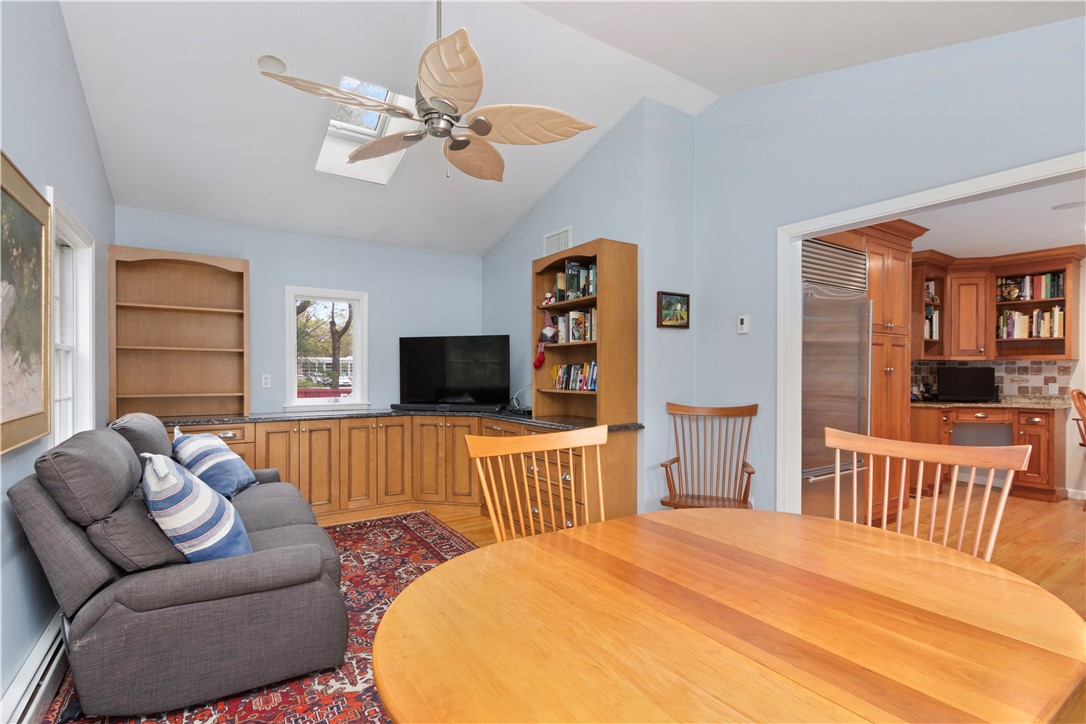 1 Pierce Court Barrington, RI 02806 - Photo 14 of 46
