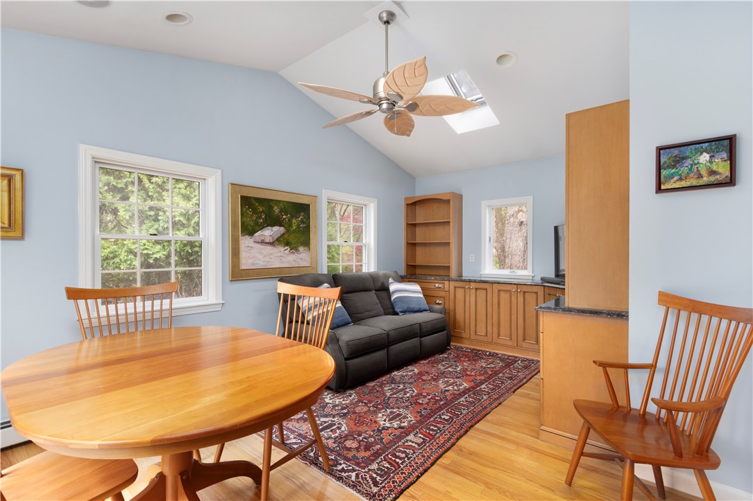 1 Pierce Court Barrington, RI 02806 - Photo 15 of 46