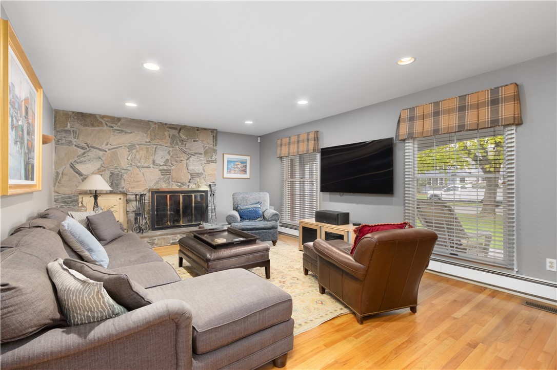 1 Pierce Court Barrington, RI 02806 - Photo 21 of 46