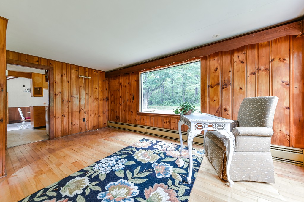 206 Mossman Road Sudbury, MA 01776 - Photo 6 of 16 Gallery Image 6